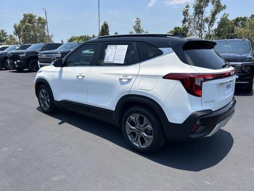 2024 Kia Seltos S