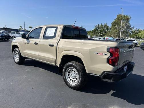 2024 Chevrolet Colorado WT