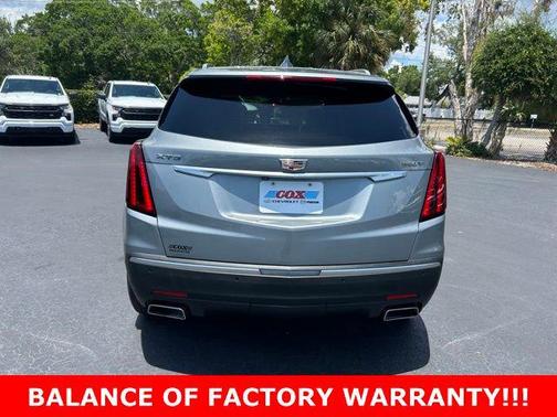 Argent Silver Metallic 2024 Cadillac XT5 Luxury