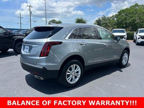 Argent Silver Metallic 2024 Cadillac XT5 Luxury