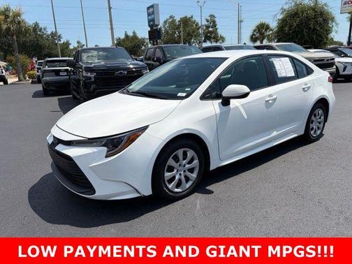 Ice 2024 Toyota Corolla LE