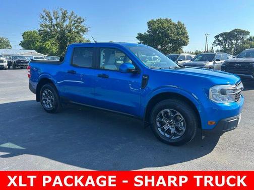 Blue Metallic 2022 Ford Maverick XLT