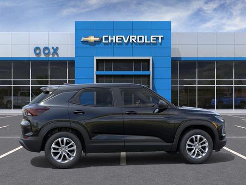 Mosaic Black Metallic 2026 Chevrolet Trailblazer LS