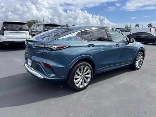 2024 Buick Envista Avenir FWD