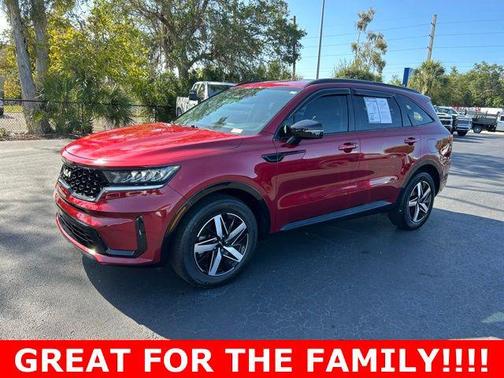 Passion Red Tintcoat 2022 Kia Sorento S