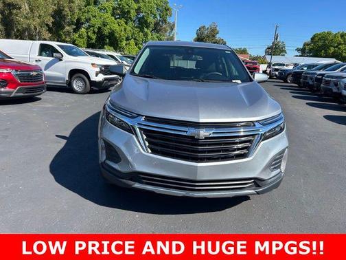 Sterling Gray Metallic 2024 Chevrolet Equinox 1LT