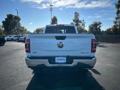 2024 RAM 2500 Tradesman Crew Cab 4x4 6'4' Box