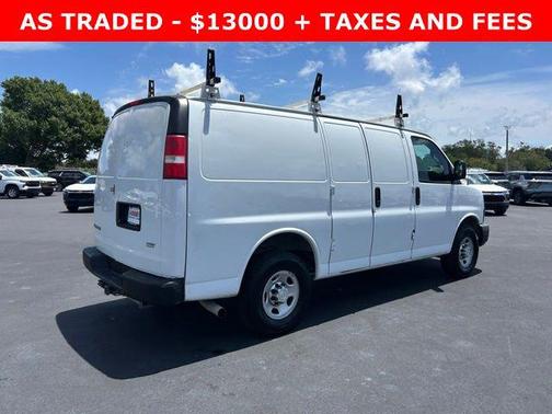Summit White 2020 Chevrolet Express 2500 Work Van