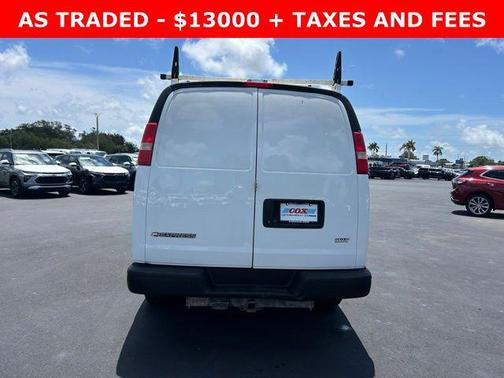 Summit White 2020 Chevrolet Express 2500 Work Van