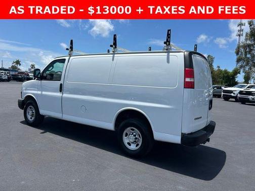 Summit White 2020 Chevrolet Express 2500 Work Van