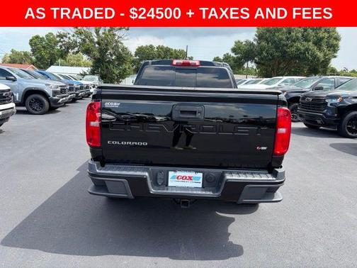 Black 2022 Chevrolet Colorado LT