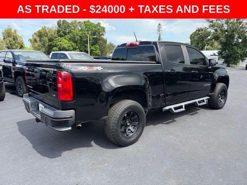 Black 2022 Chevrolet Colorado LT