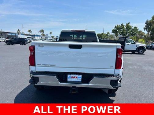 Summit White 2025 Chevrolet Silverado 3500 LT