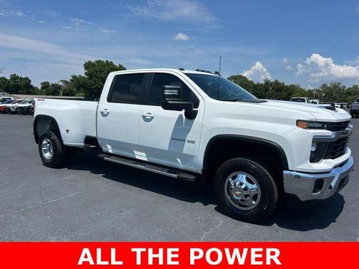 Summit White 2025 Chevrolet Silverado 3500 LT