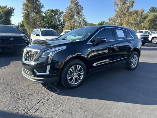 2022 Cadillac XT5 Premium Luxury