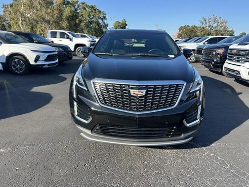 2022 Cadillac XT5 Premium Luxury
