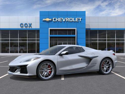 Blade Silver Metallic 2027 Chevrolet Corvette Grand Sport