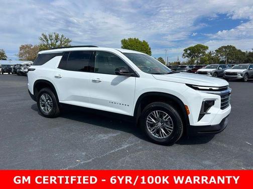 2025 Chevrolet Traverse LT