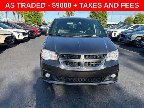 Granite Pearlcoat 2019 Dodge Grand Caravan SXT