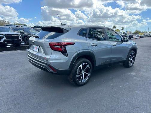 2024 Chevrolet Trax FWD 1RS