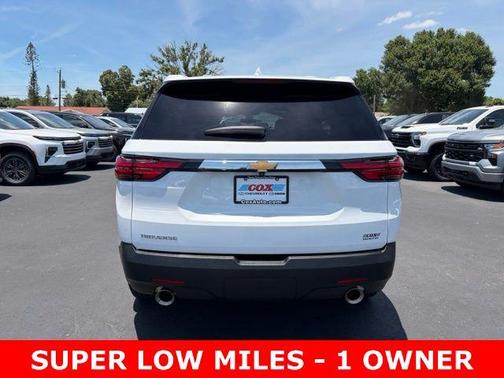 Summit White 2023 Chevrolet Traverse LS