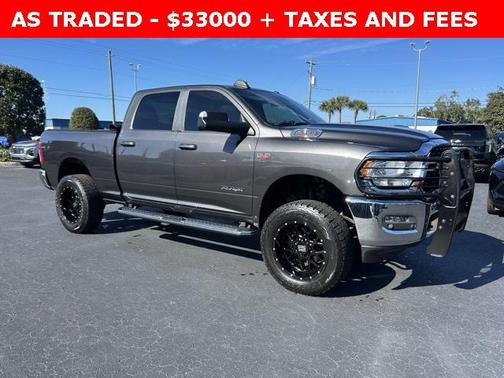 2022 RAM 2500 Big Horn Crew Cab 4x4 6'4' Box