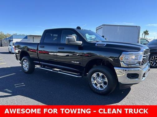 2024 RAM 2500 Big Horn Crew Cab 4x4 6'4' Box