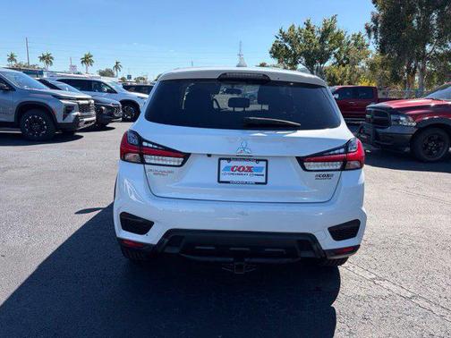 Pearl White 2020 Mitsubishi Outlander Sport SE