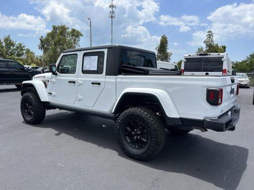 2021 Jeep Gladiator Sport S