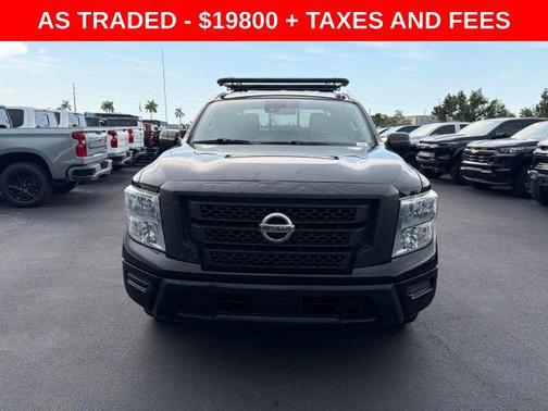 Super Black 2021 Nissan Titan S