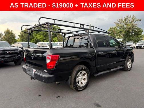 Super Black 2021 Nissan Titan S