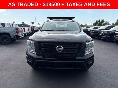 Super Black 2021 Nissan Titan S