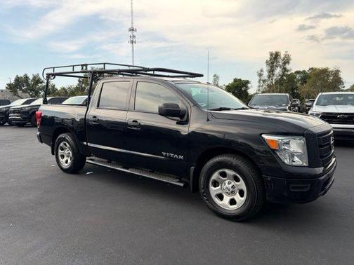 Super Black 2021 Nissan Titan S