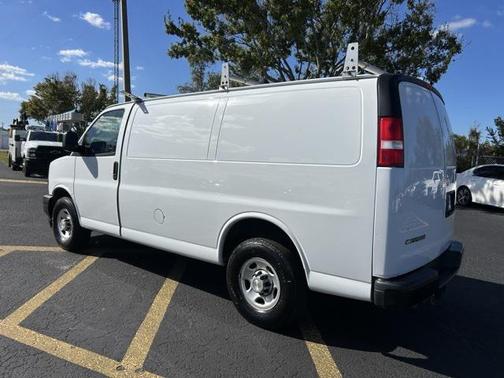 2020 Chevrolet Express 2500 RWD 2500 Regular Wheelbase WT