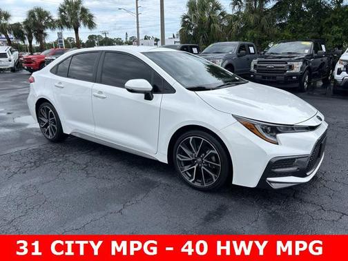 2022 Toyota Corolla SE