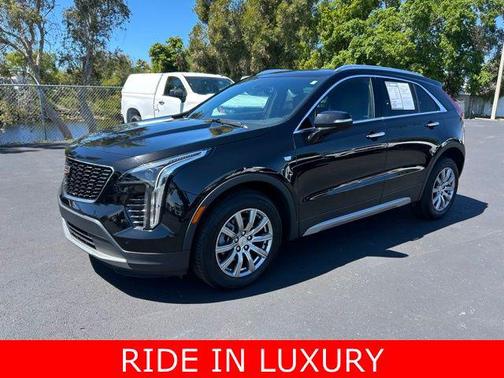 2023 Cadillac XT4 Premium Luxury