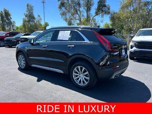 2023 Cadillac XT4 Premium Luxury