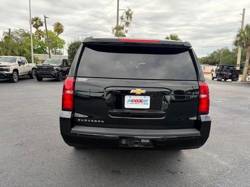 Black 2019 Chevrolet Suburban LT