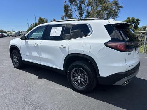2025 GMC Acadia FWD Elevation