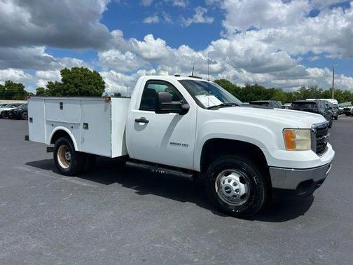 Summit White 2011 GMC Sierra 3500 Work Truck