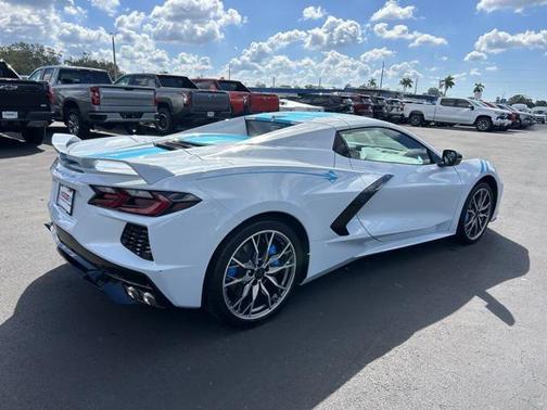 2024 Chevrolet Corvette Stingray w/3LT