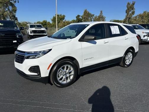 2022 Chevrolet Equinox LS