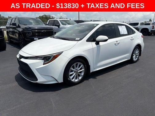 Super White 2021 Toyota Corolla LE