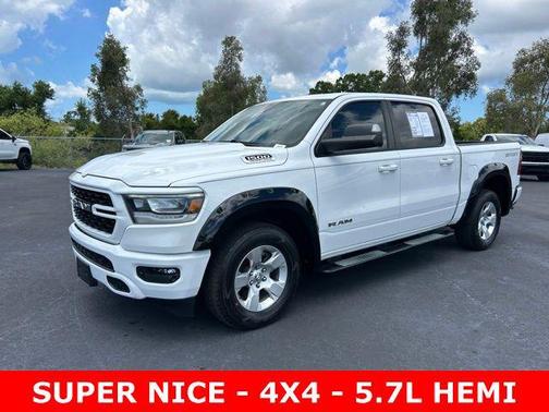 Bright White Clearcoat 2023 RAM 1500 Big Horn/Lone Star