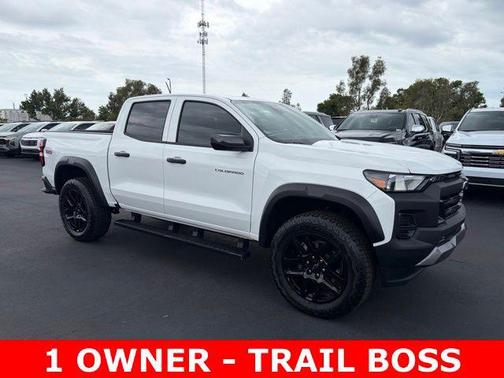Summit White 2025 Chevrolet Colorado Trail Boss
