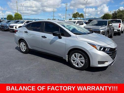 Brilliant Silver Metallic 2024 Nissan Versa 1.6 S