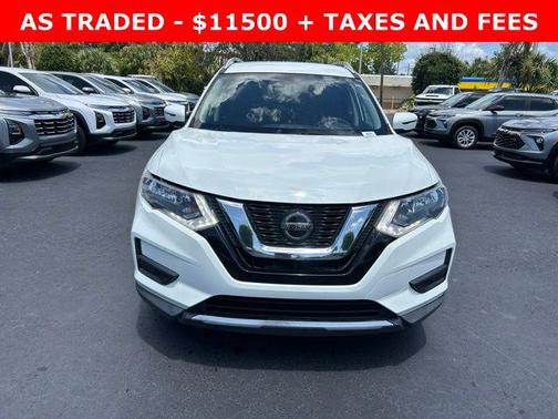 Glacier White 2020 Nissan Rogue SV