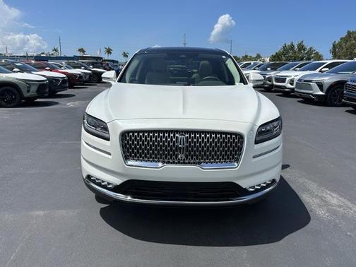 2022 Lincoln Nautilus Reserve