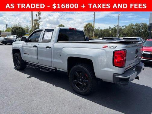 Silver Ice Metallic 2018 Chevrolet Silverado 1500 2LT