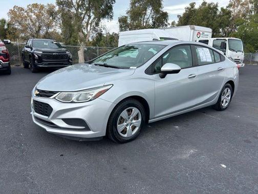 2017 Chevrolet Cruze LS
